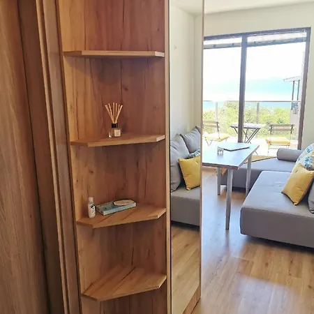 Cosy Sea View Apartment Emona * 布尔加斯